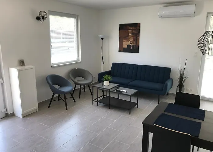 Jokai Apartmanhaz Balatonszarszo